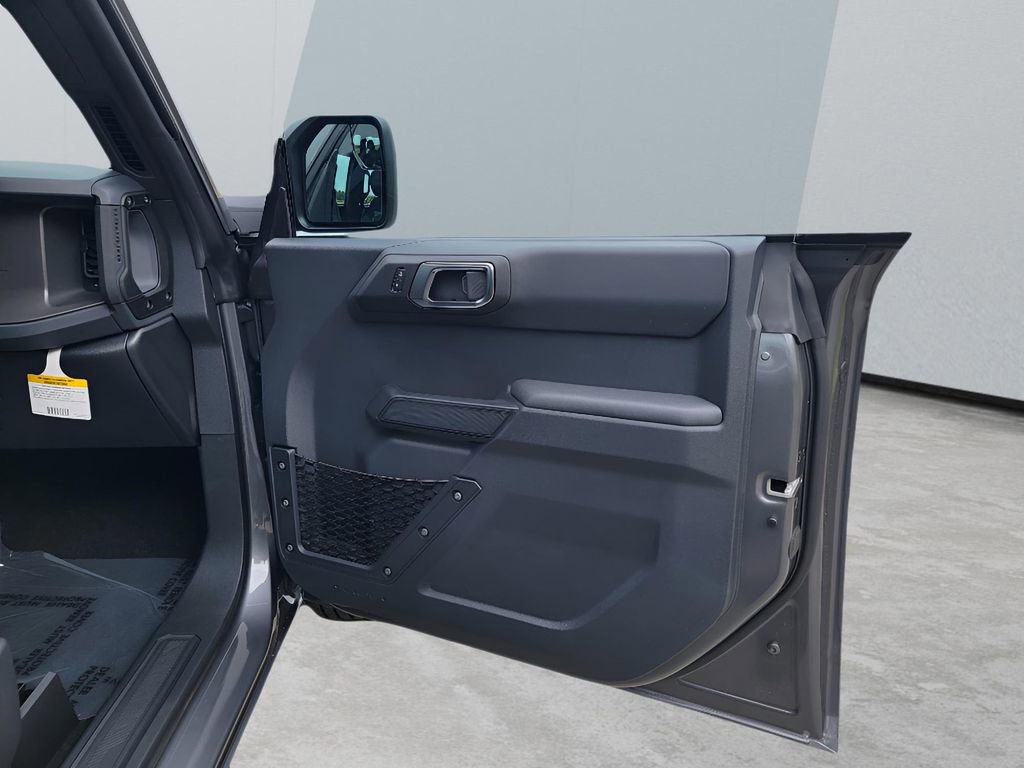 New 2025 Ford Bronco 4-Door image 34