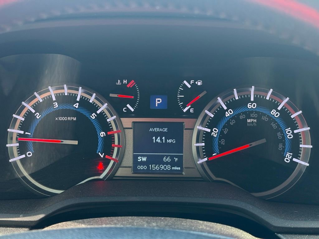 Used 2014 Toyota 4Runner SR5 image 10