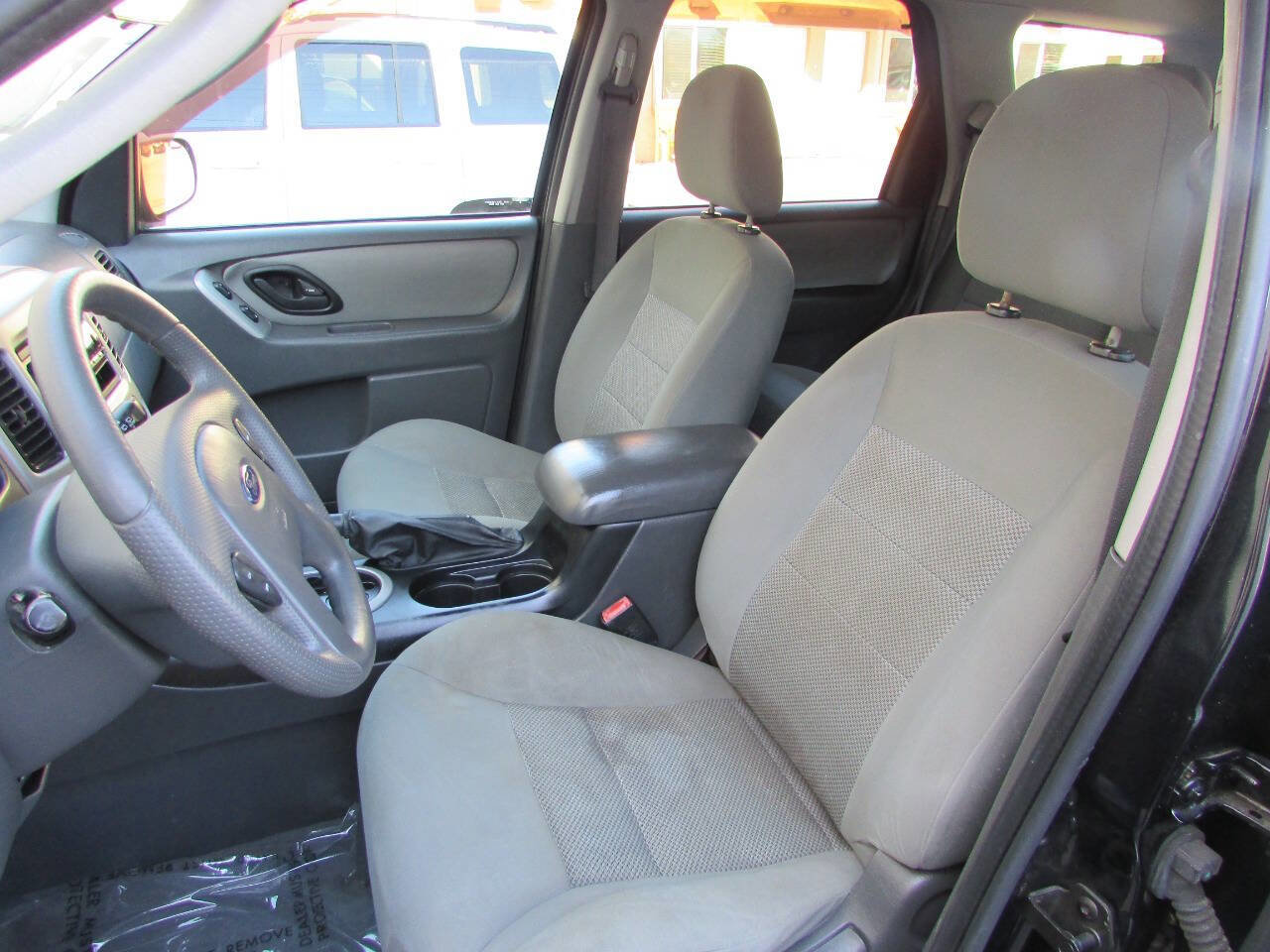 Used 2006 Ford Escape XLT image 11