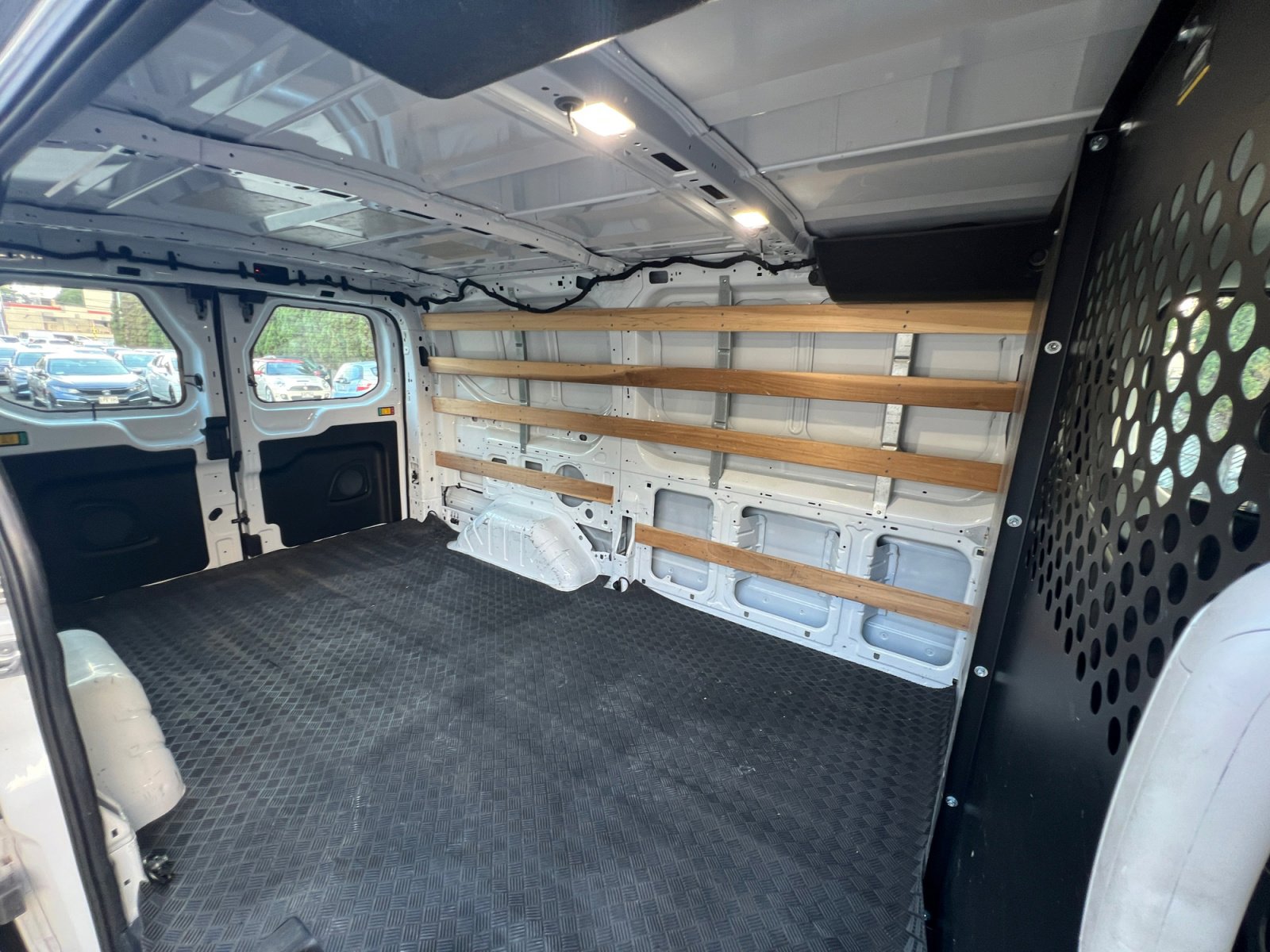 Used 2023 Ford Transit 250 Low Roof w/ Exterior Upgrade Package image 25