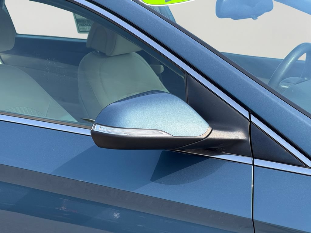 Used 2017 Hyundai Sonata Sport FWD image 11