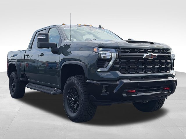 New 2026 Chevrolet Silverado 2500 ZR2 w/ LPO, Dark Essentials Package