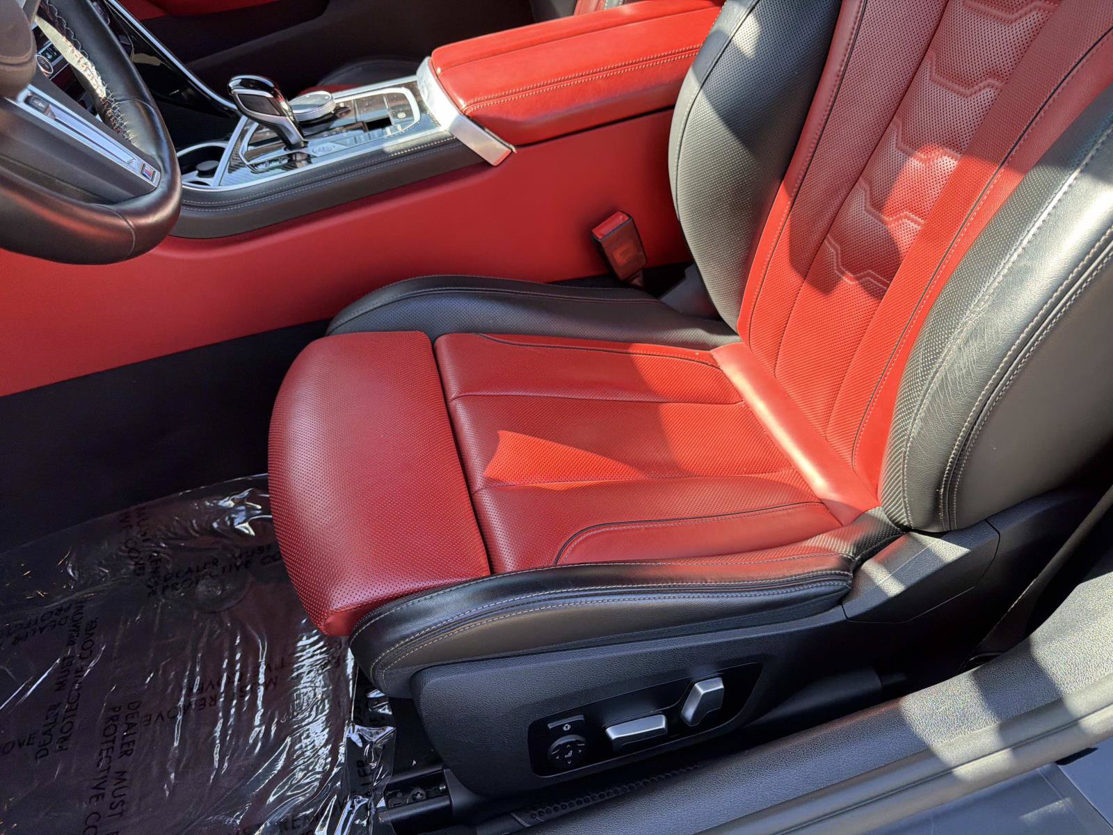 Used 2024 BMW M850i xDrive Coupe w/ M Sport Professional Package AWD/4WD image 12
