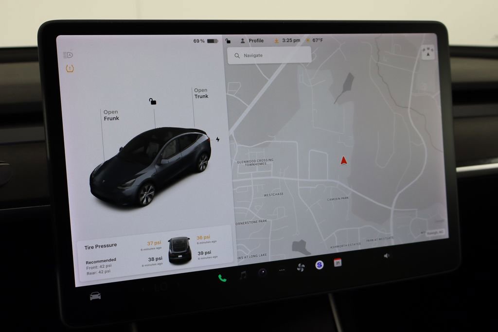 Used 2020 Tesla Model Y Performance image 24