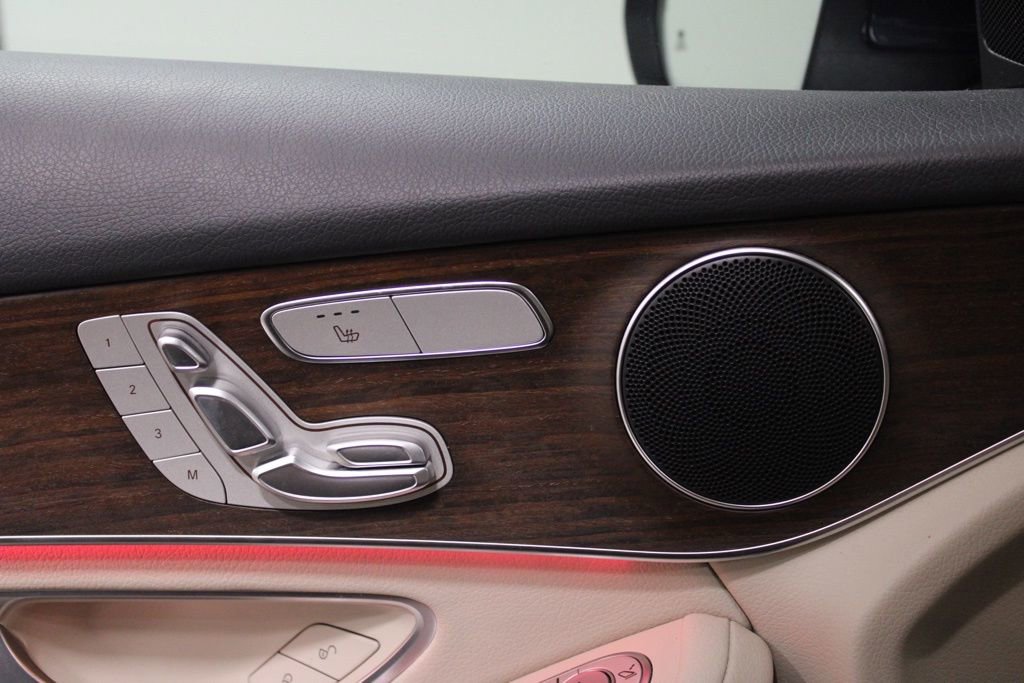 Certified 2022 Mercedes-Benz GLC 300 image 18