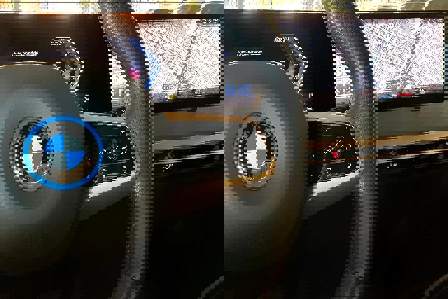 Used 2023 BMW iX xDrive50 w/ Convenience Package image 24