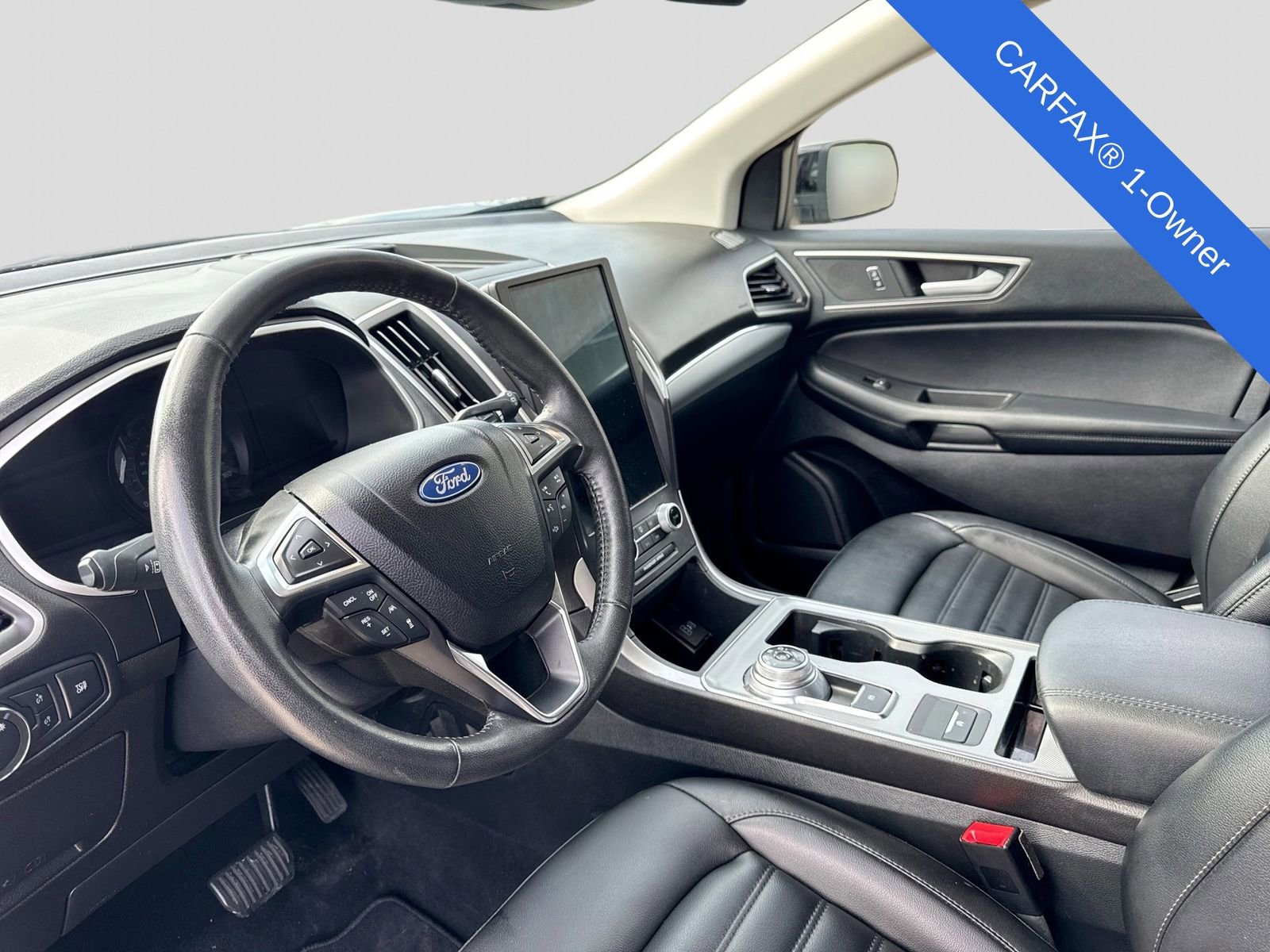 Used 2021 Ford Edge SEL AWD/4WD image 2