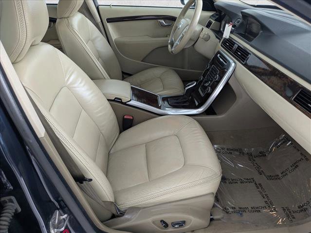 Used 2015 Volvo XC70 T6 Premier Plus image 22