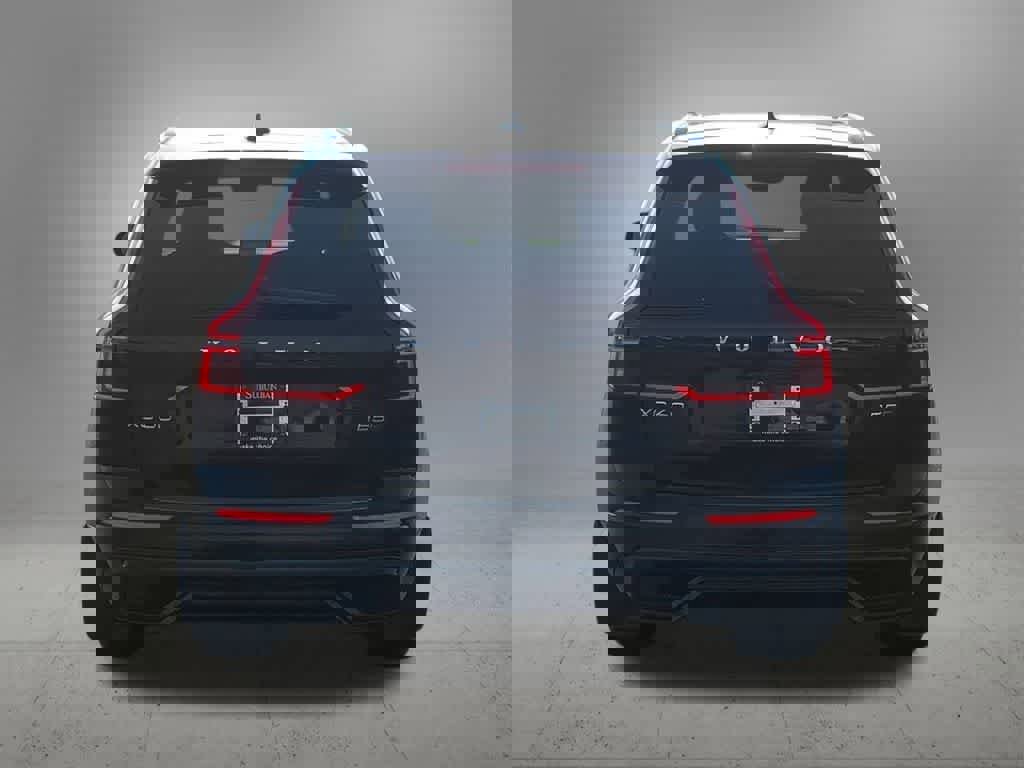 Used 2026 Volvo XC60 B5 Plus w/ Protection Package Premier image 5