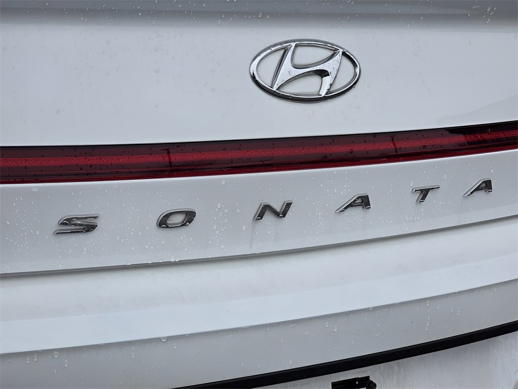 Used 2022 Hyundai Sonata SE image 12