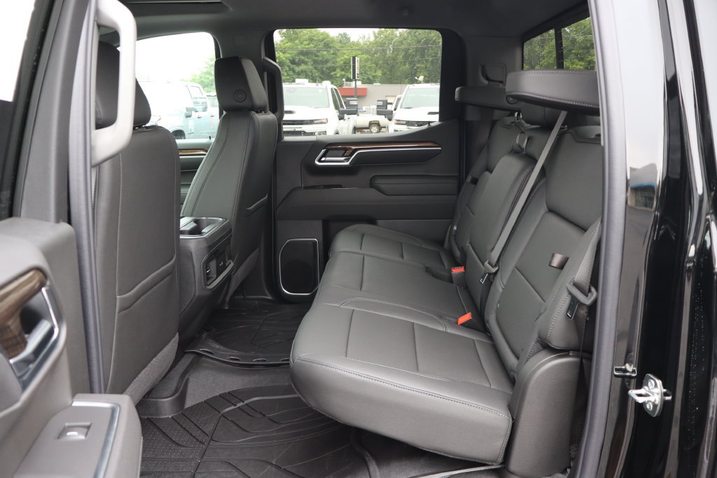 New 2026 Chevrolet Silverado 1500 RST AWD/4WD image 21