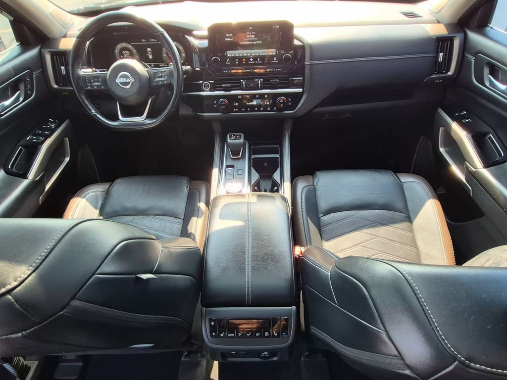 Used 2023 Nissan Pathfinder Platinum AWD/4WD image 24