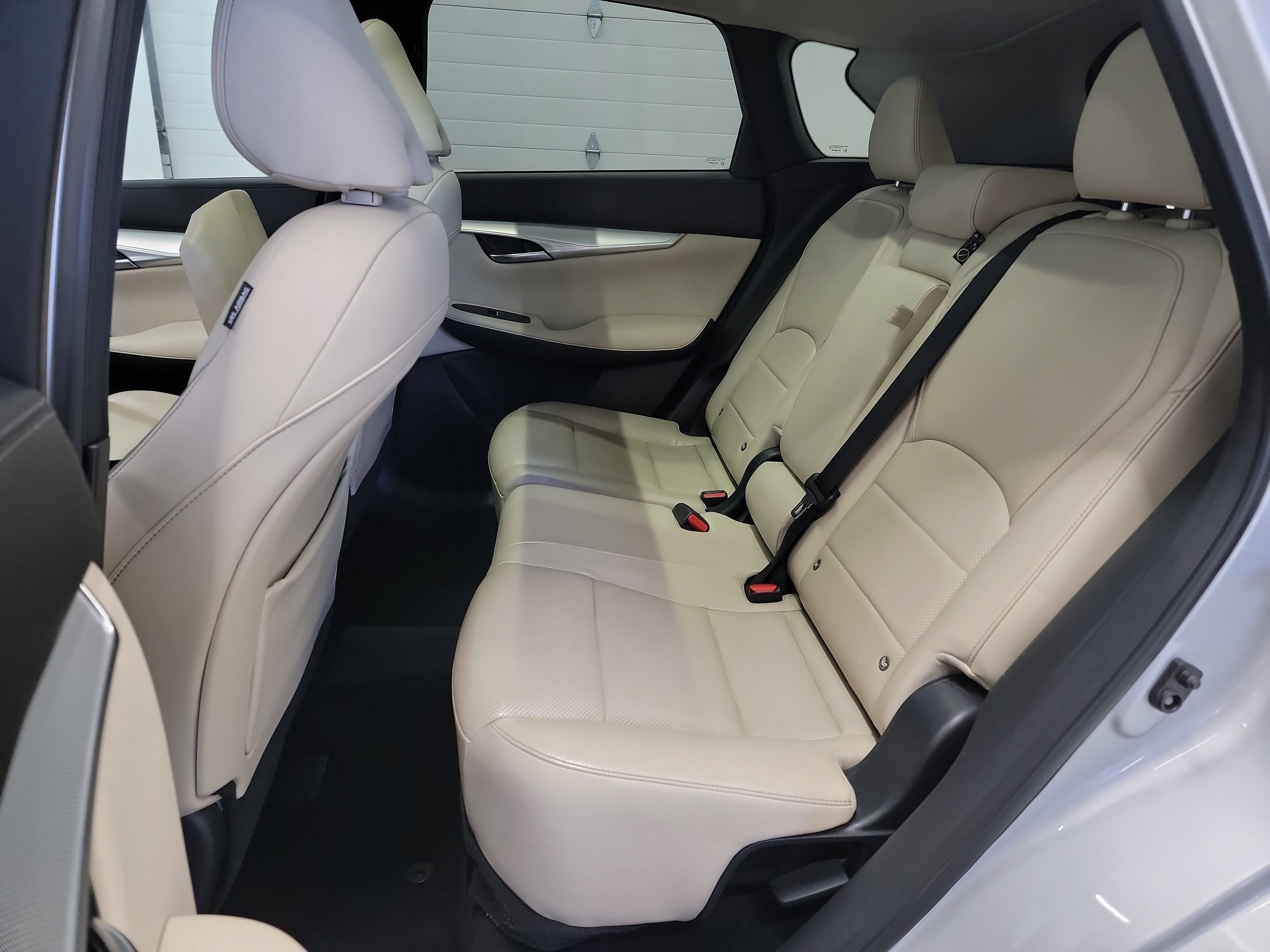 Used 2020 INFINITI QX50 Essential AWD/4WD image 28