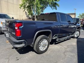 Used 2022 Chevrolet Silverado 3500 High Country w/ Z71 Off-Road Package AWD/4WD image 3