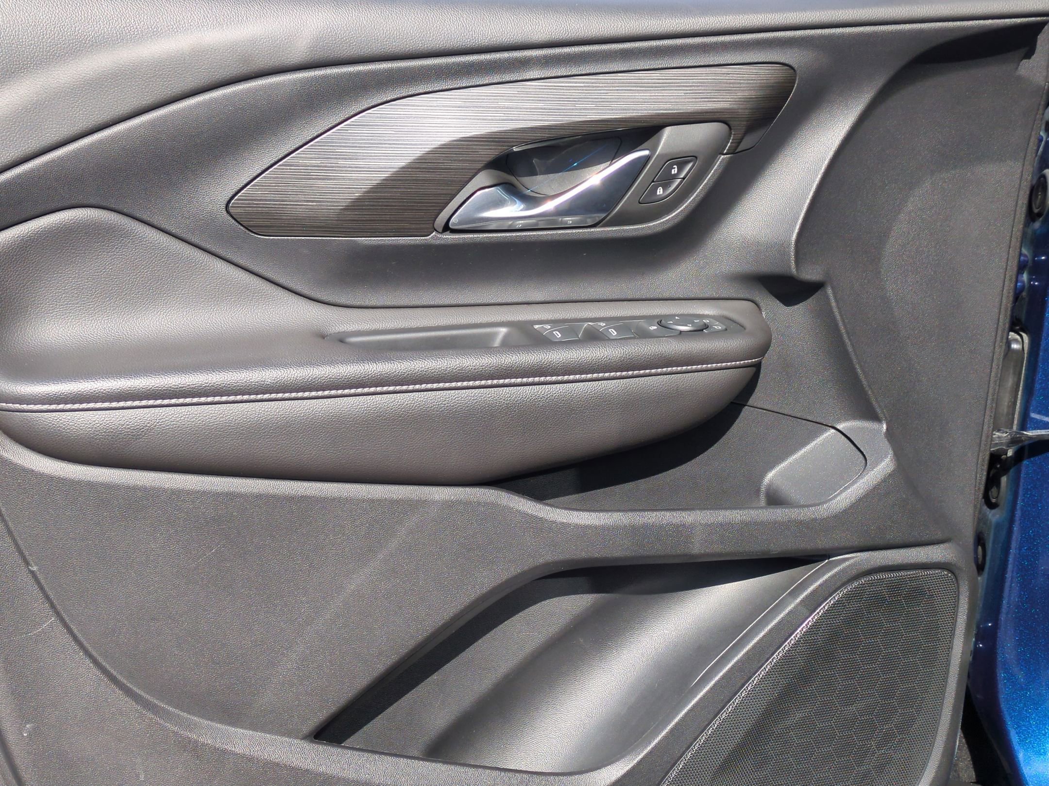 Certified 2022 GMC Terrain SLE w/ Driver Convenience Package image 22