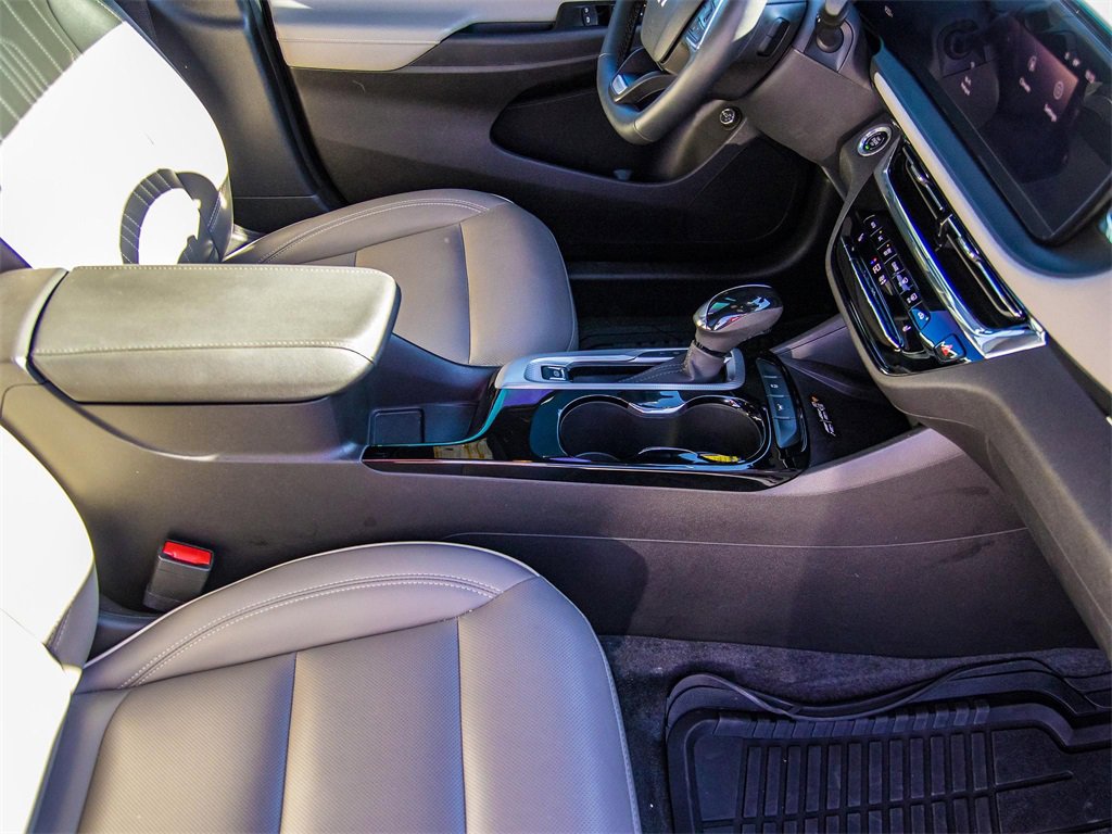 Certified 2025 Buick Envista Avenir image 18