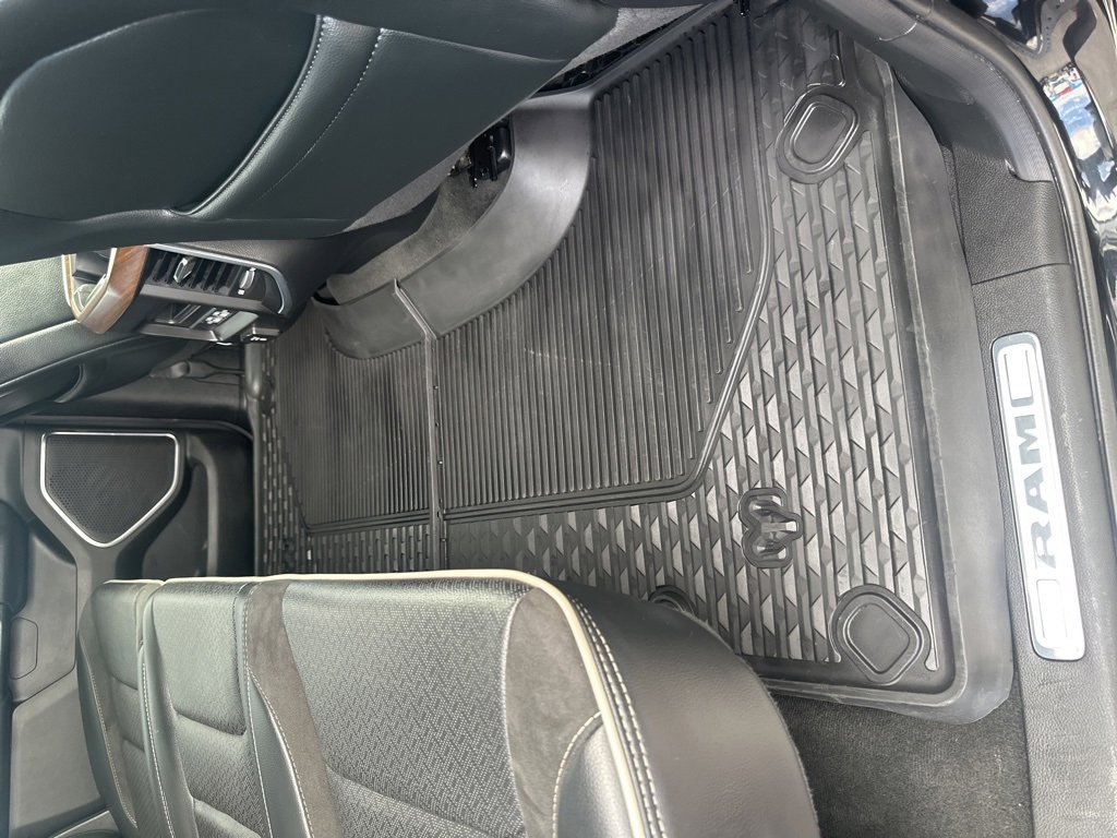 Used 2022 RAM 1500 Laramie image 26