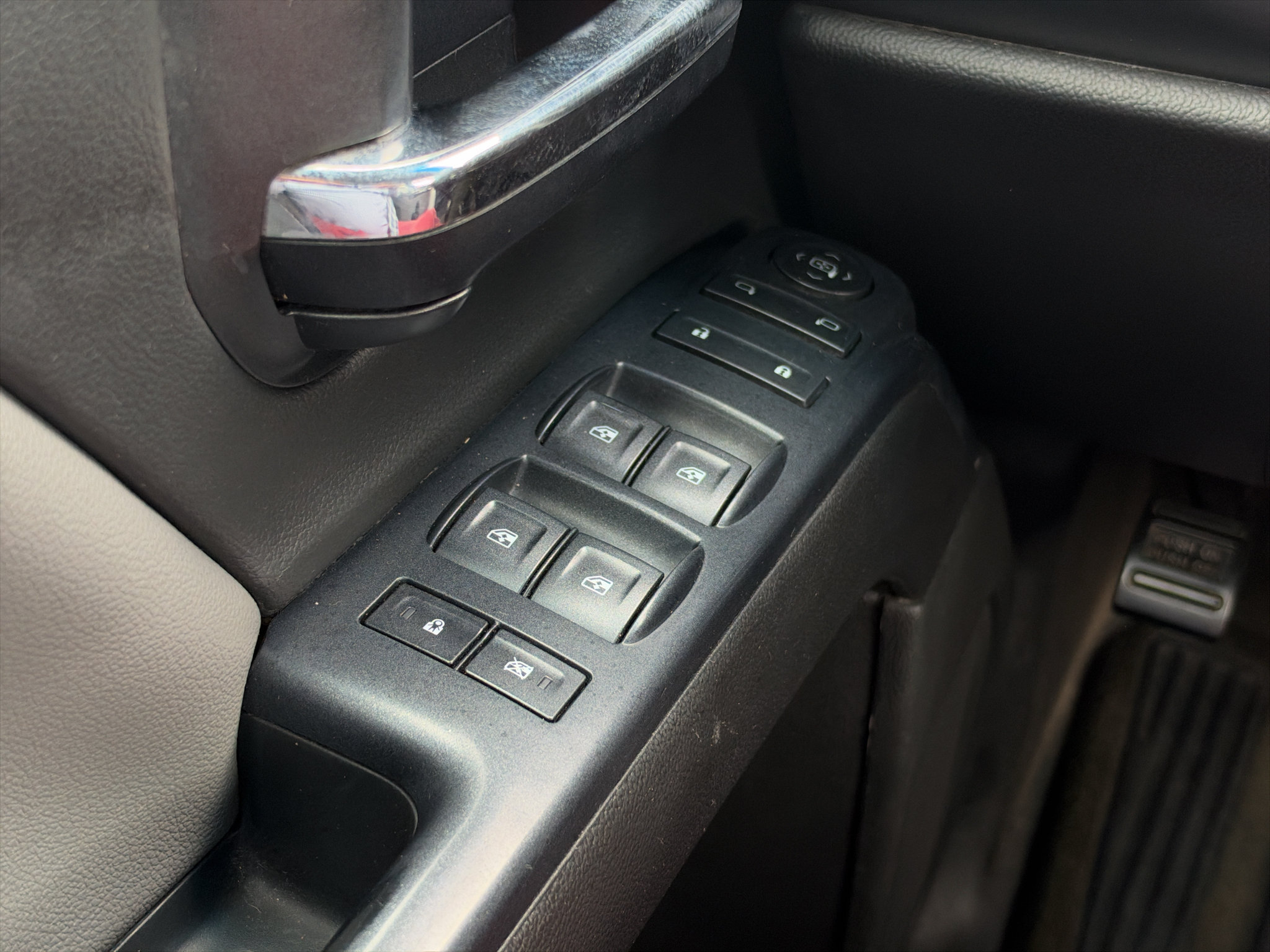 Used 2015 GMC Sierra 1500 4x4 Crew Cab image 25