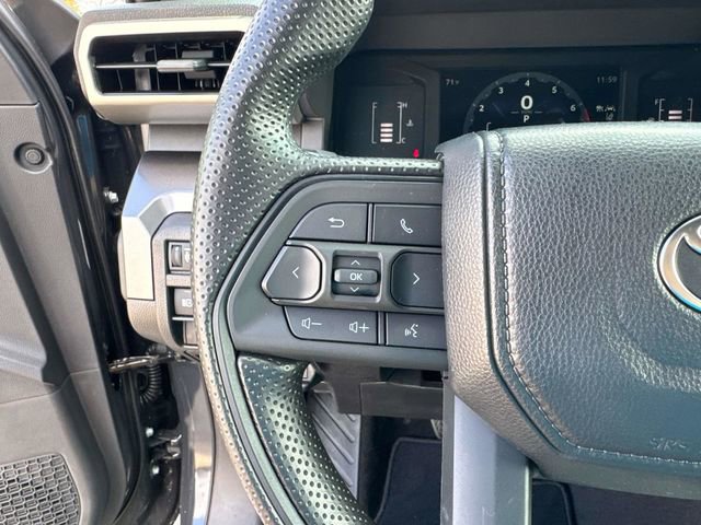 Used 2025 Toyota Tacoma SR5 image 27
