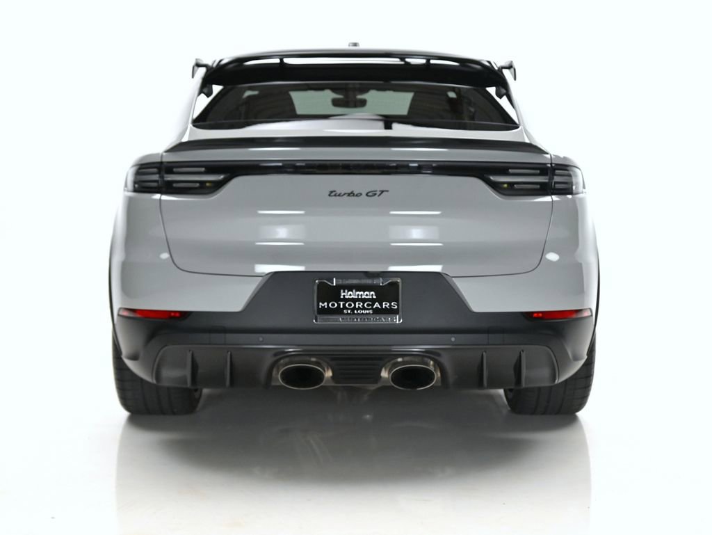 Used 2023 Porsche Cayenne Turbo GT AWD/4WD image 8