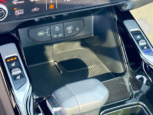 Used 2024 Kia Sorento SX image 22