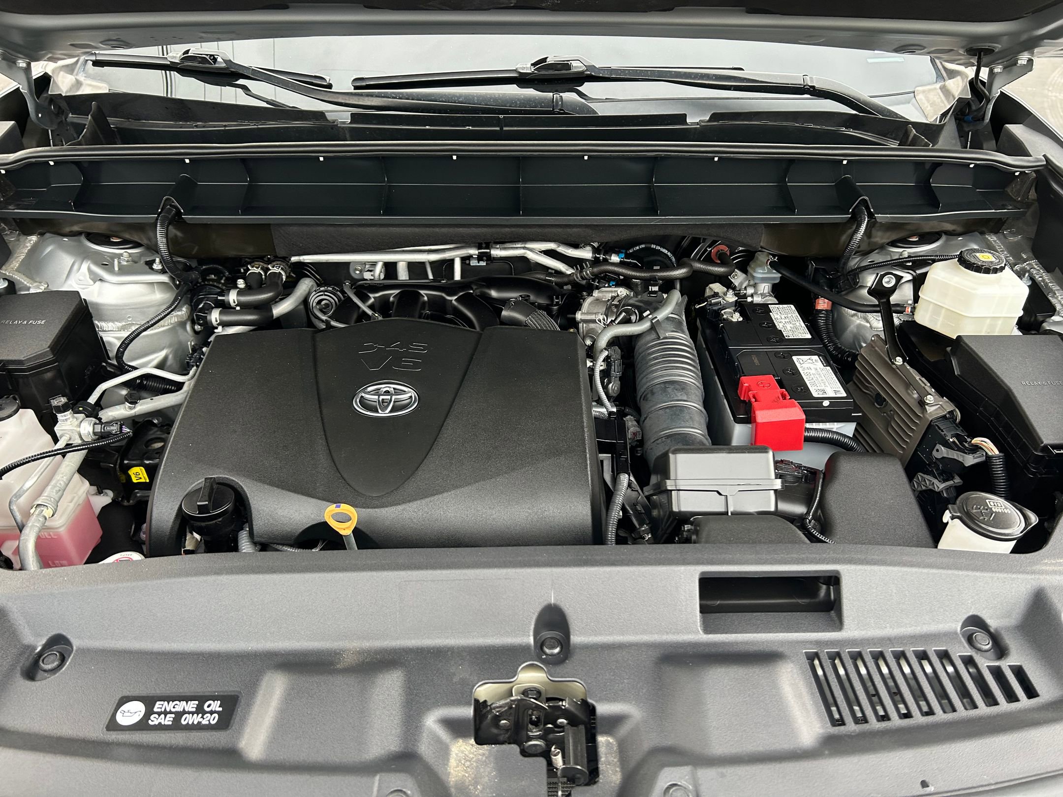 Used 2021 Toyota Highlander XLE image 31