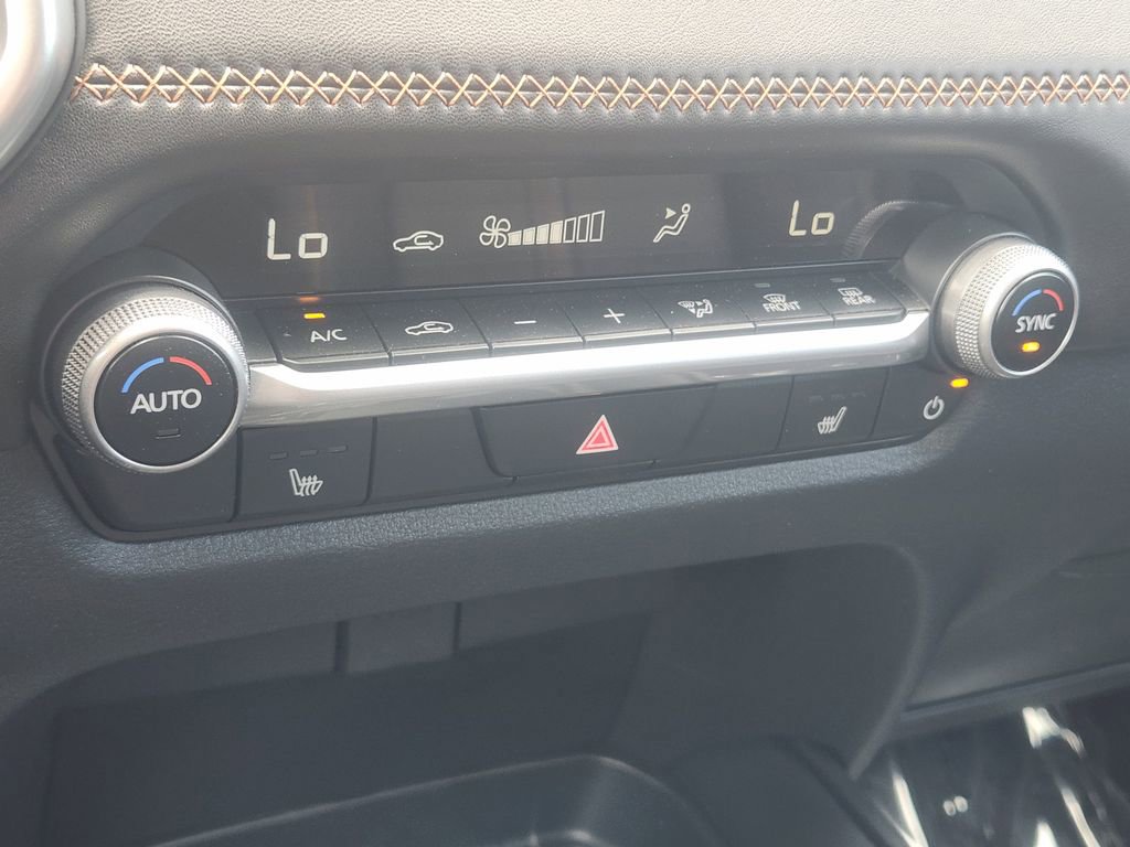 Used 2025 MAZDA CX-50 AWD 2.5 Hybrid w/ Weather Package image 19