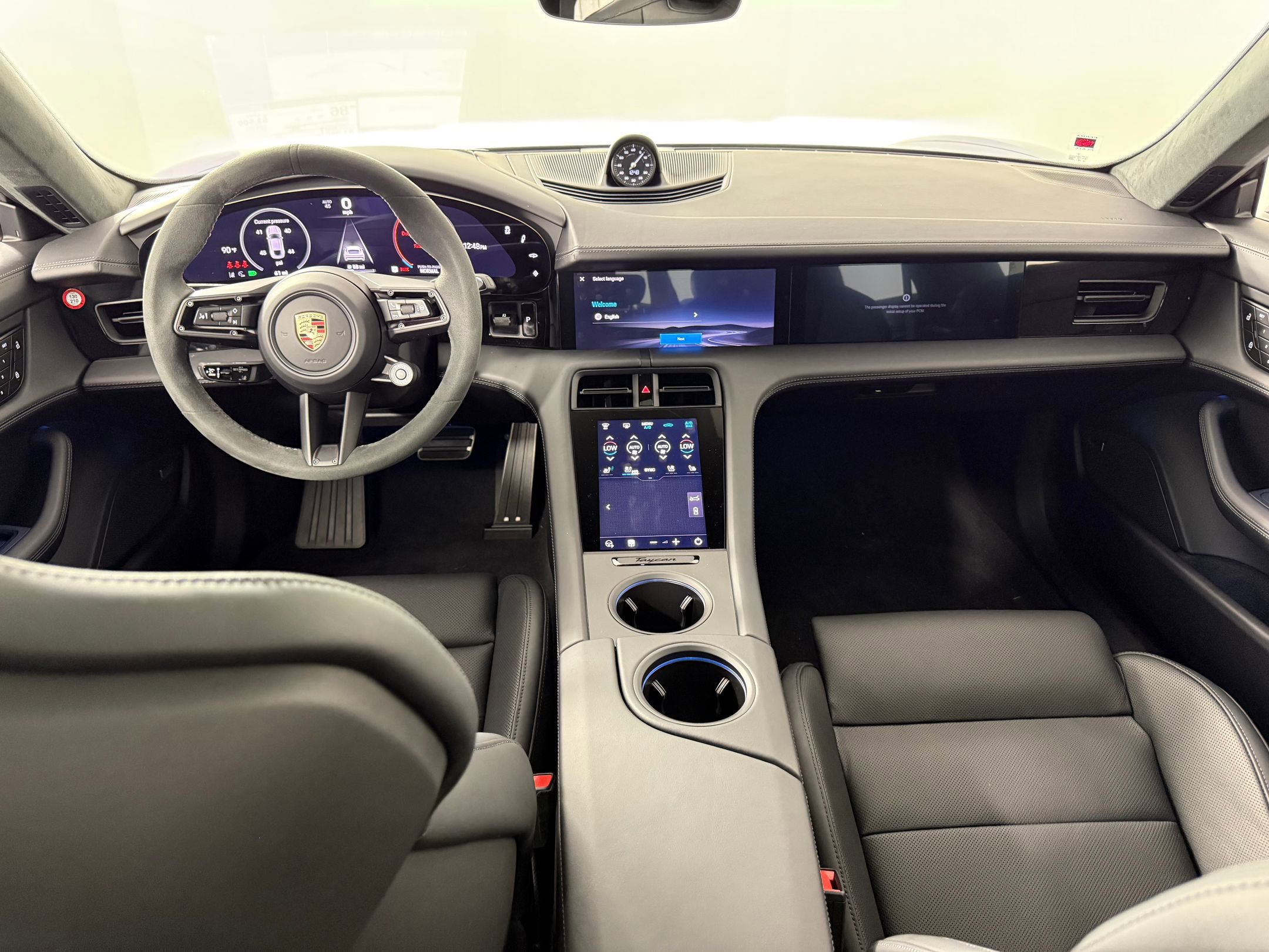 New 2026 Porsche Taycan GTS image 17