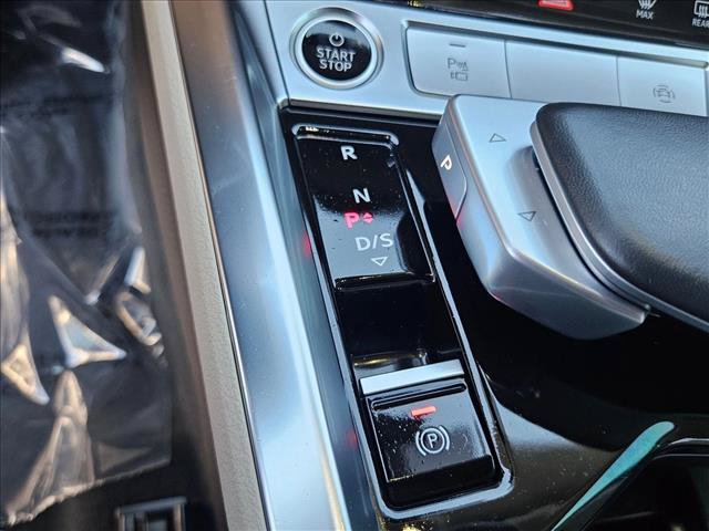 Used 2024 Audi Q8 e-tron Premium Plus w/ Premium Plus Package AWD/4WD image 12