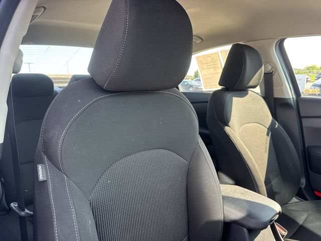 Used 2021 Kia Forte LXS FWD image 22