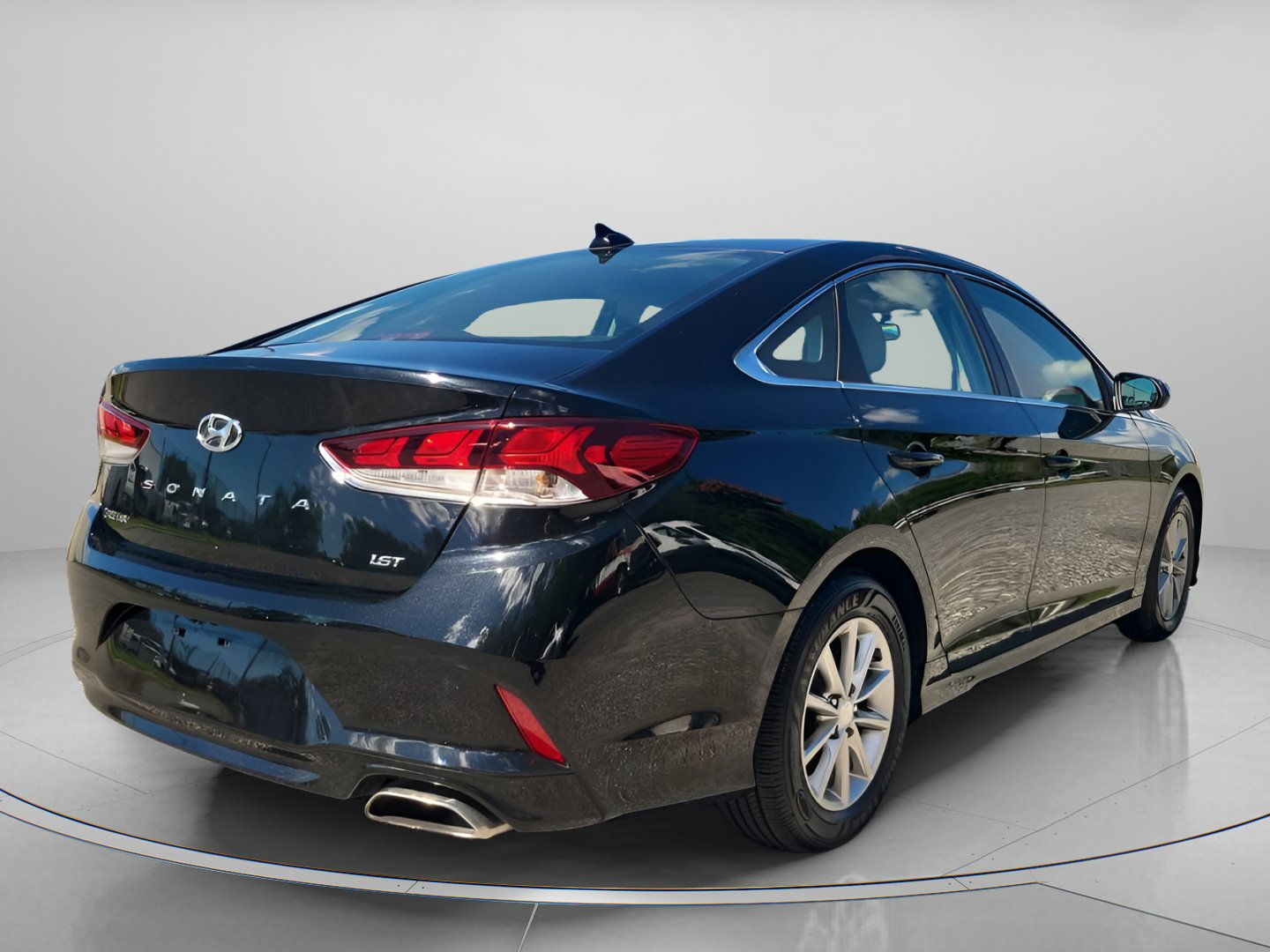 Used 2019 Hyundai Sonata ECO image 3