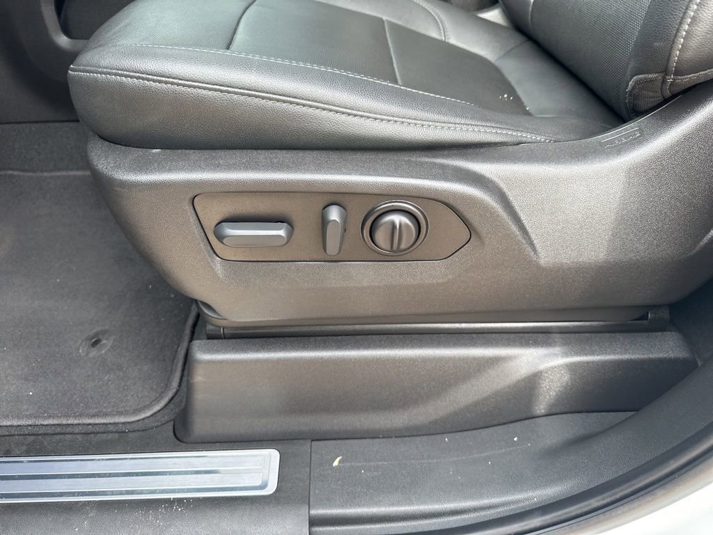 Used 2022 GMC Sierra 1500 SLT w/ SLT Premium Package image 14