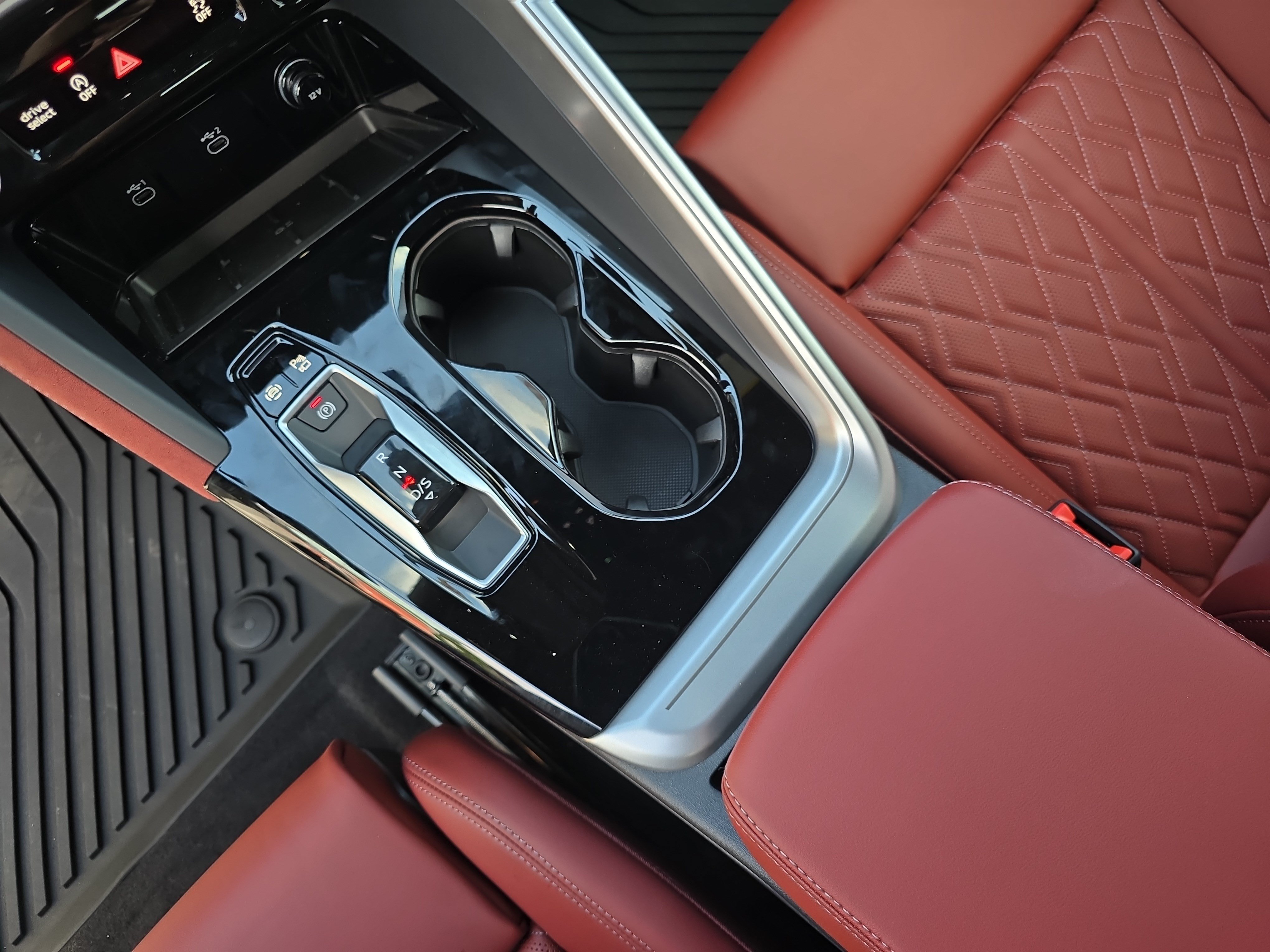 New 2026 Audi SQ5 Premium Plus AWD/4WD image 25