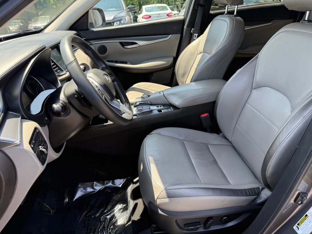 Used 2023 INFINITI QX50 Luxe AWD/4WD image 11
