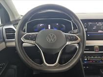 Used 2025 Volkswagen Taos SE AWD/4WD image 14