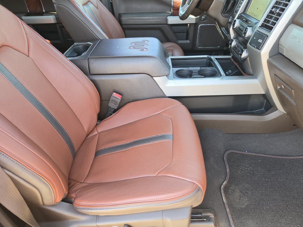 Used 2019 Ford F350 King Ranch w/ King Ranch Ultimate Package AWD/4WD image 13