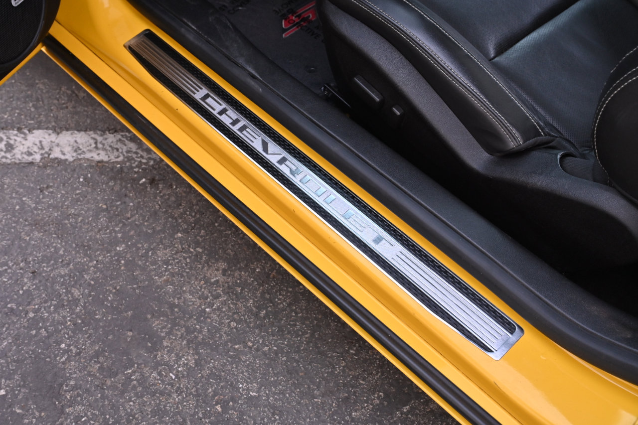 Used 2012 Chevrolet Camaro SS w/ RS Package image 39