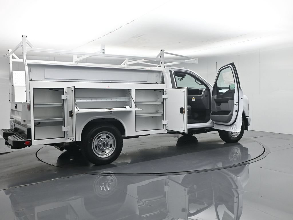 New 2026 Ford F350 XL w/ XL Chrome Package RWD image 5