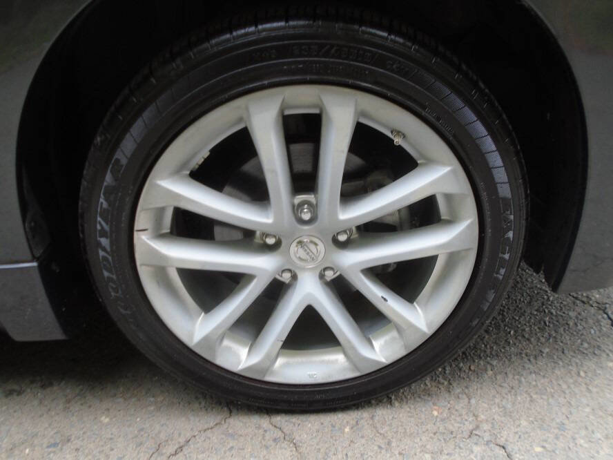 Used 2011 Nissan Altima 3.5 SR FWD image 29