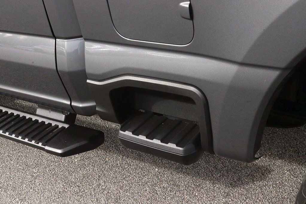 Used 2024 Ford F250 XL w/ STX Appearance Package image 10