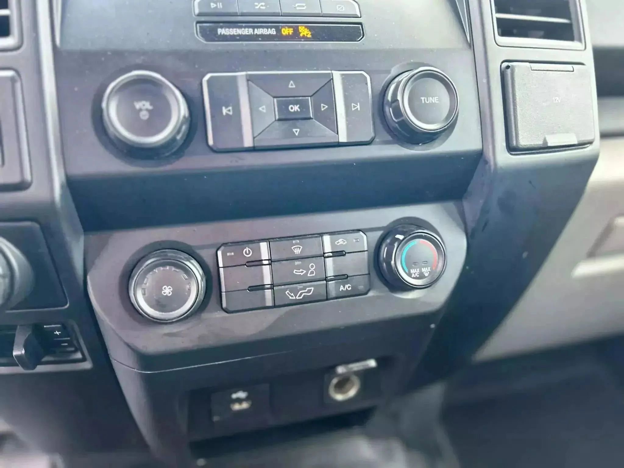 Used 2019 Ford F150 XL w/ Equipment Group 101A Mid image 23