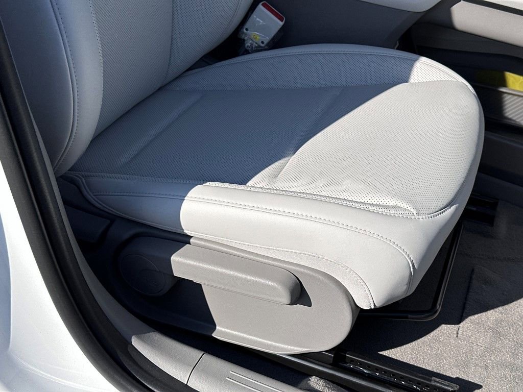 New 2024 Hyundai Ioniq 6 SEL image 13
