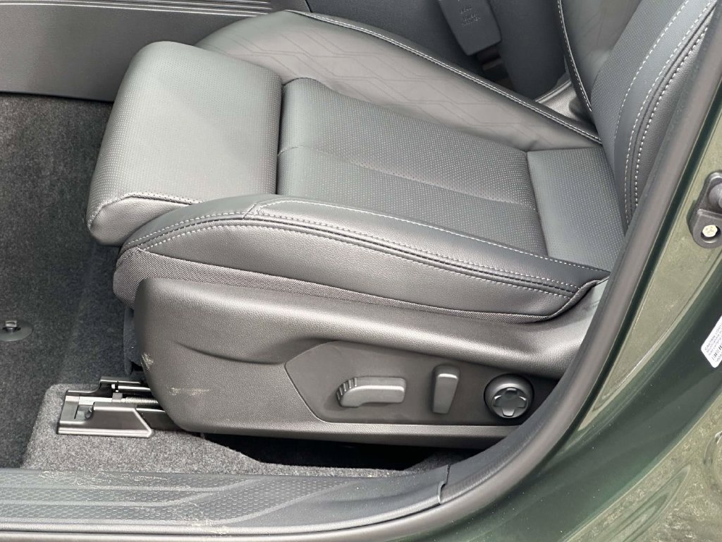 New 2026 Subaru Outback Touring XT AWD/4WD image 13