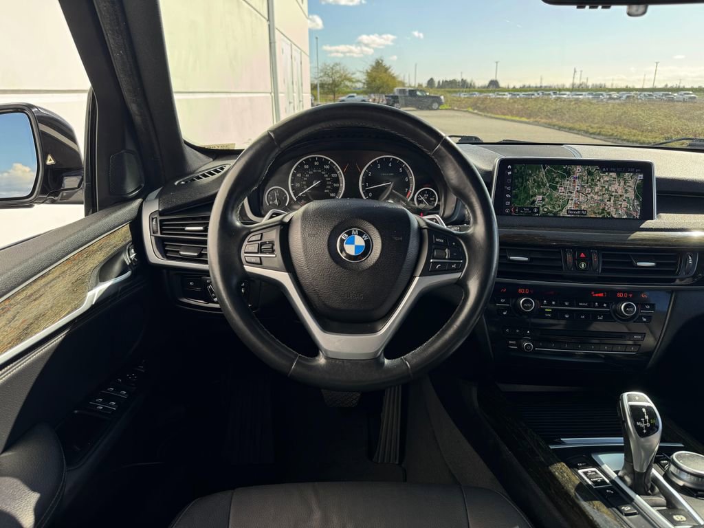 Used 2018 BMW X5 xDrive35i AWD/4WD image 12