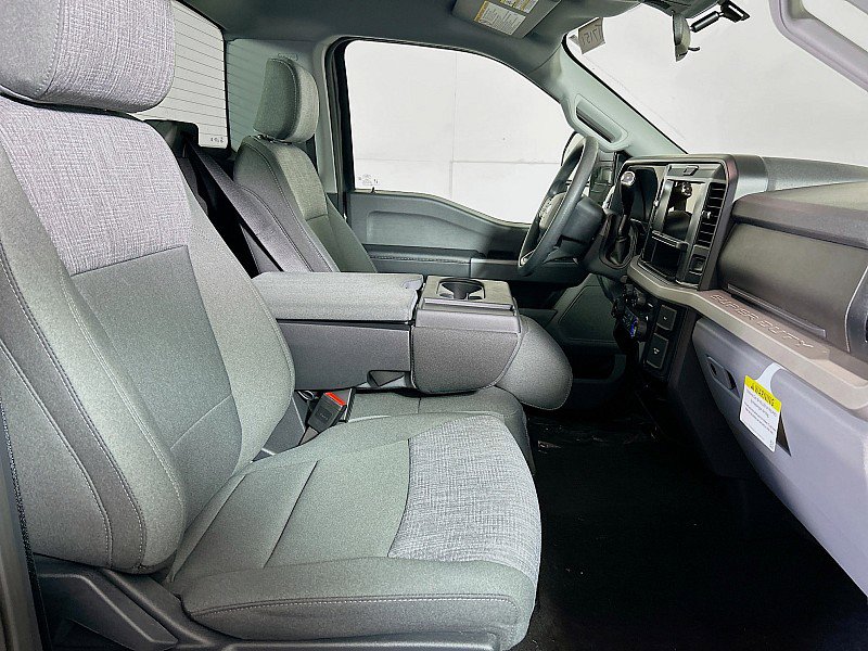 New 2025 Ford F350 XLT w/ 360-Degree Camera Package AWD/4WD image 23