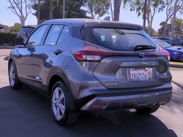 Used 2022 Nissan Kicks S image 8