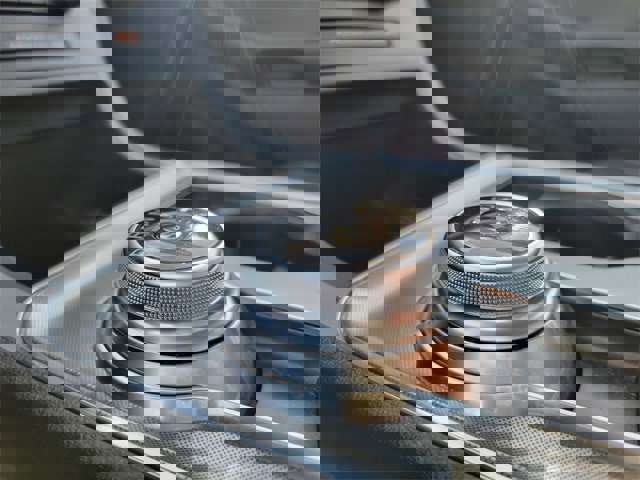 Certified 2022 Ford Edge SEL w/ Convenience Package image 30