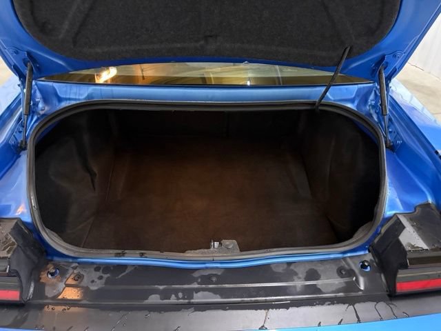 Used 2019 Dodge Challenger R/T RWD image 11