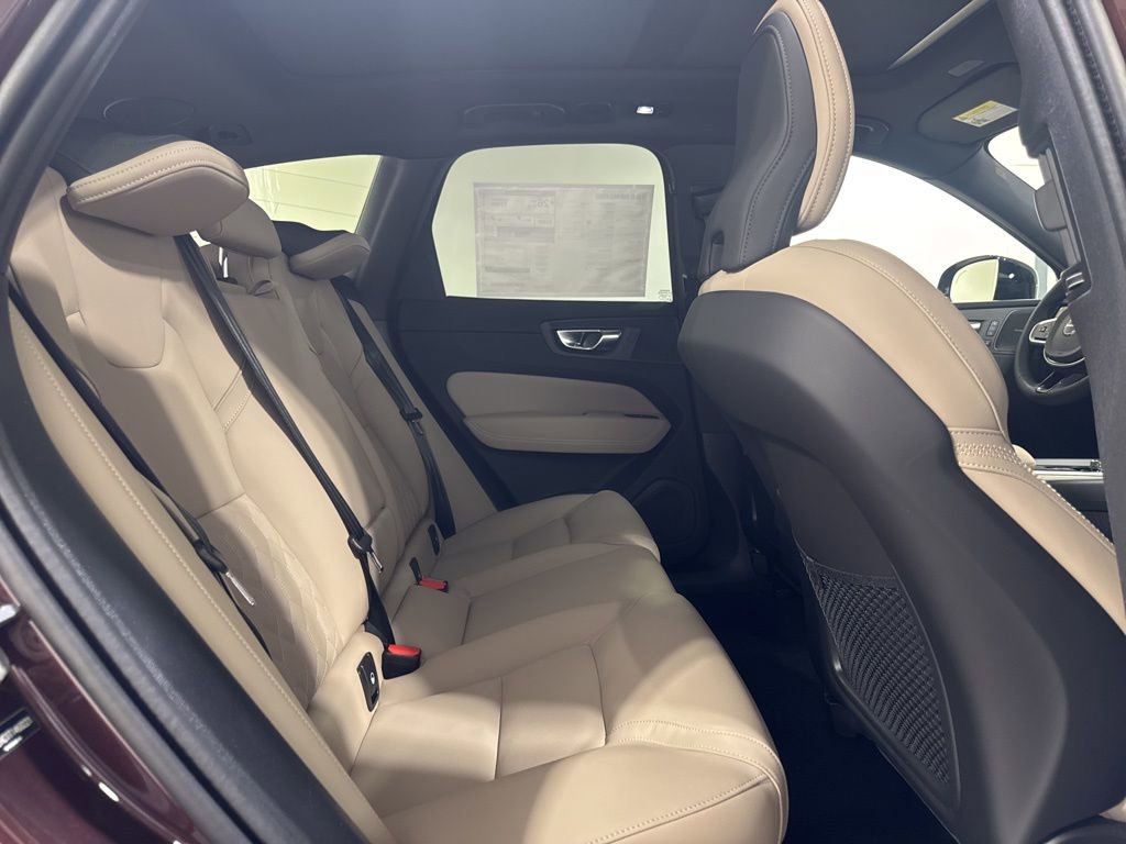 New 2026 Volvo XC60 B5 Plus w/ Climate Package AWD/4WD image 25