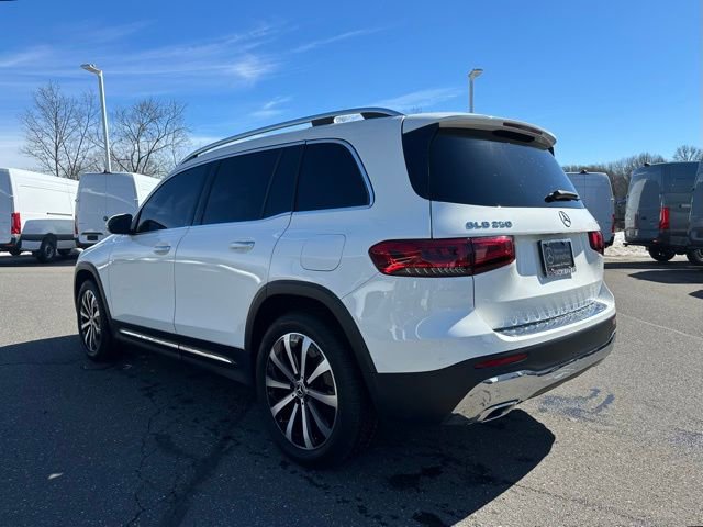 Certified 2022 Mercedes-Benz GLB 250 4MATIC image 4